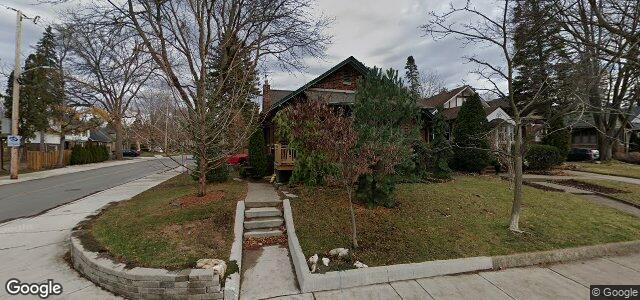 Larawan ng 240 Cathcart Street sa Winnipeg, Manitoba