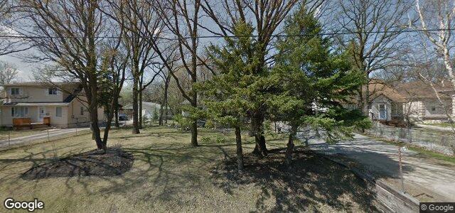 240 Chalfont Road（加拿大曼尼托巴省溫尼伯市）房屋照片