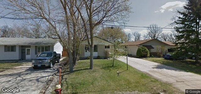 261 Laxdal Road（加拿大曼尼托巴省溫尼伯市）房屋照片