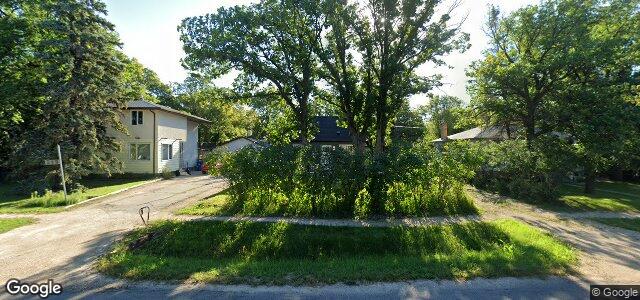 323 Elmhurst Road（加拿大曼尼托巴省溫尼伯市）房屋照片