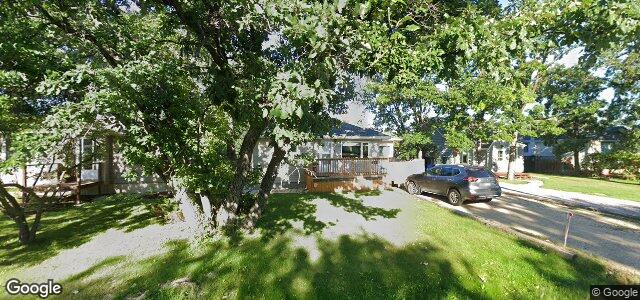 324 Elmhurst Road（加拿大曼尼托巴省溫尼伯市）房屋照片