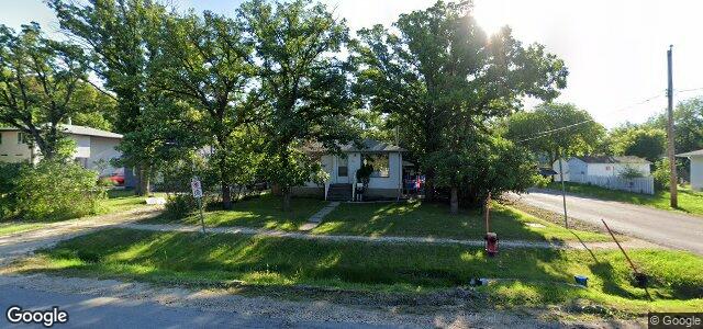 331 Elmhurst Road（加拿大曼尼托巴省溫尼伯市）房屋照片