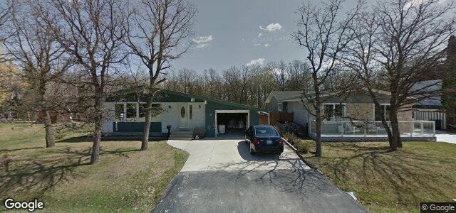 Larawan ng 97 Stockdale Street sa Winnipeg, Manitoba