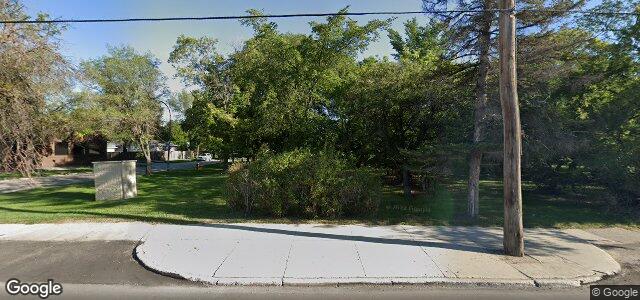 3205 Roblin Boulevard（加拿大曼尼托巴省溫尼伯市）房屋照片