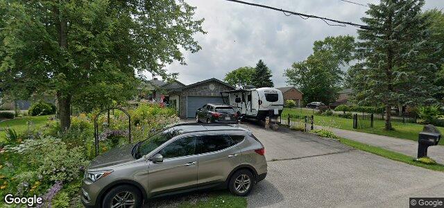 327 Victoria Crescent（加拿大曼尼托巴省溫尼伯市）房屋照片