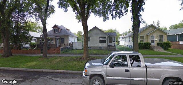 215 Whittier Avenue W（加拿大曼尼托巴省溫尼伯市）房屋照片