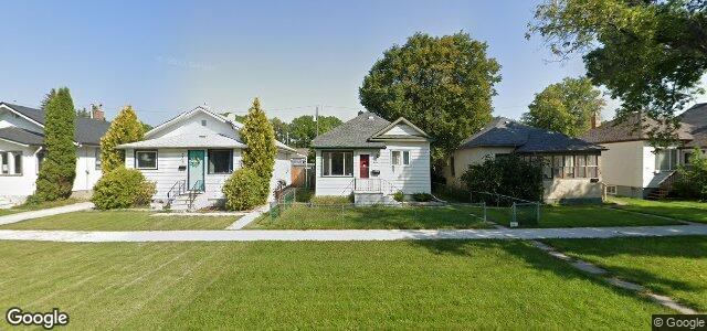 Larawan ng 337 Ravelston Avenue W sa Winnipeg, Manitoba