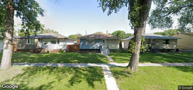 Larawan ng 561 Ravelston Avenue W sa Winnipeg, Manitoba