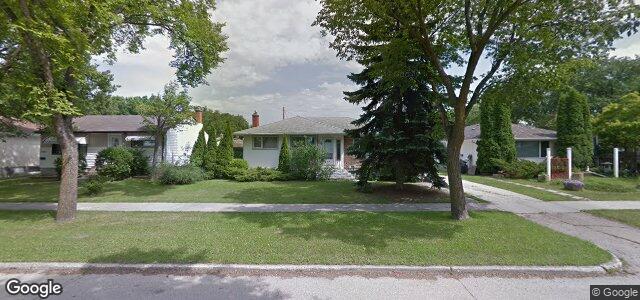 704 Hoka Street（加拿大曼尼托巴省溫尼伯市）房屋照片