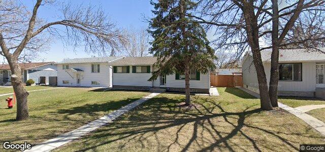 144 Hazelwood Crescent（加拿大曼尼托巴省溫尼伯市）房屋照片