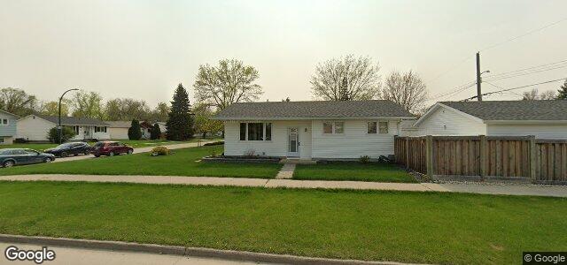 169 Woodydell Avenue（加拿大曼尼托巴省溫尼伯市）房屋照片