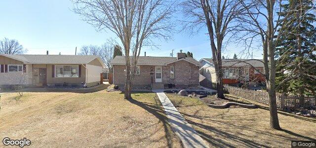 Larawan ng 194 Hazelwood Crescent sa Winnipeg, Manitoba