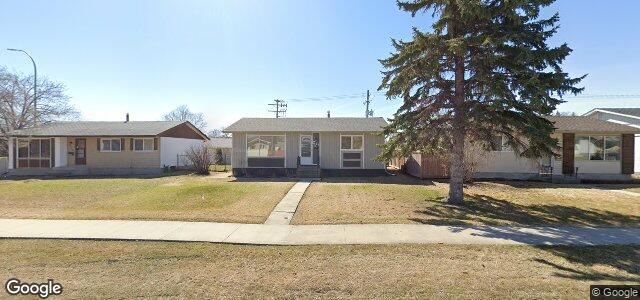 212 Woodydell Avenue（加拿大曼尼托巴省溫尼伯市）房屋照片