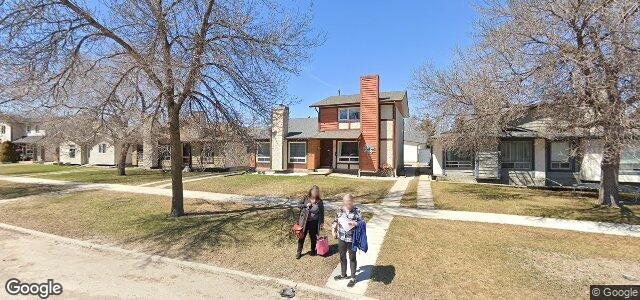 213 Novavista Drive（加拿大曼尼托巴省溫尼伯市）房屋照片