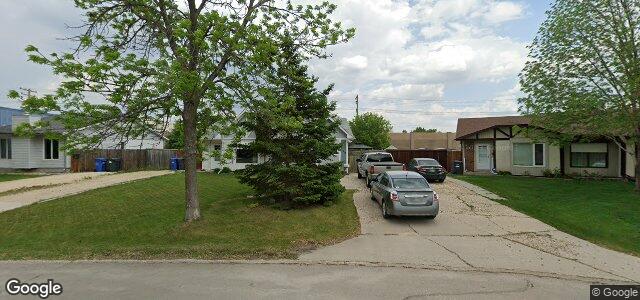 104 Lake Village Road（加拿大曼尼托巴省溫尼伯市）房屋照片