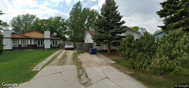 109 Lake Village Road（加拿大曼尼托巴省溫尼伯市）房屋照片