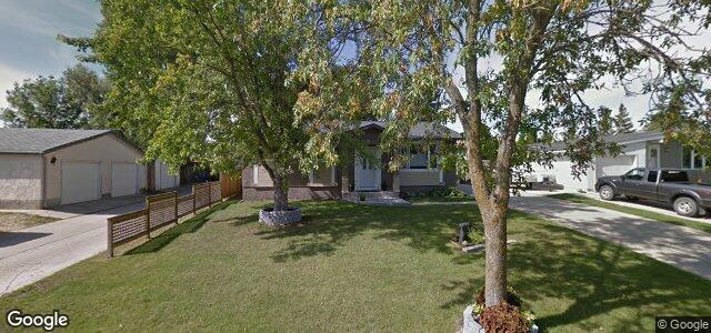 11 Lake Grove Bay（加拿大曼尼托巴省溫尼伯市）房屋照片