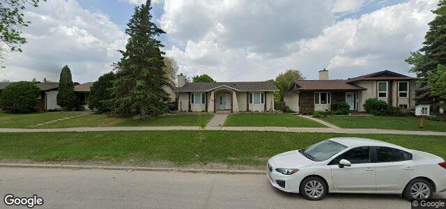 Photo of 1107 Chancellor Drive in Winnipeg, Manitoba