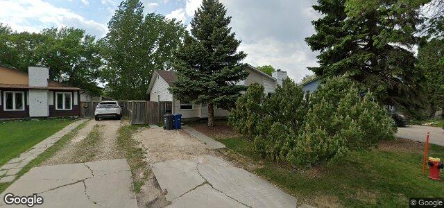 111 Lake Village Road（加拿大曼尼托巴省溫尼伯市）房屋照片