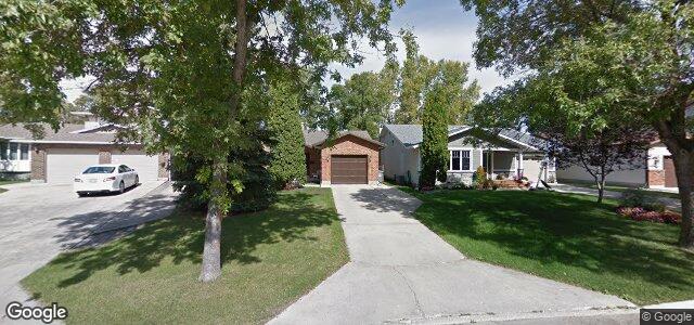 114 Lake Grove Bay（加拿大曼尼托巴省溫尼伯市）房屋照片