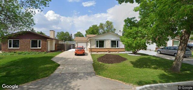 130 Syracuse Crescent（加拿大曼尼托巴省溫尼伯市）房屋照片