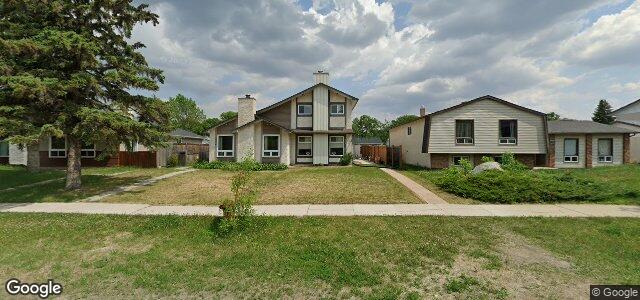 Photo of 1338 Chancellor Drive in Winnipeg, Manitoba
