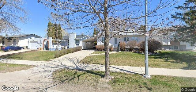 1400 Chancellor Drive（加拿大曼尼托巴省溫尼伯市）房屋照片