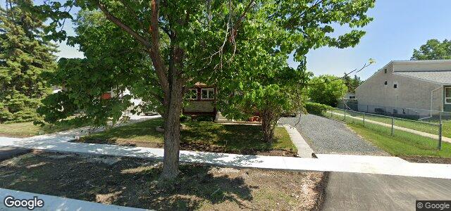 1436 Chancellor Drive（加拿大曼尼托巴省溫尼伯市）房屋照片