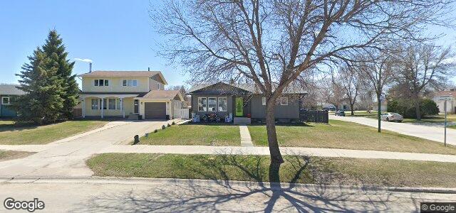 1449 Chancellor Drive（加拿大曼尼托巴省溫尼伯市）房屋照片