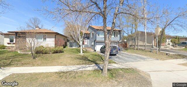 1454 Chancellor Drive（加拿大曼尼托巴省溫尼伯市）房屋照片