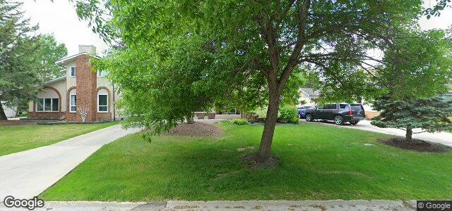 15 Lakedale Place（加拿大曼尼托巴省溫尼伯市）房屋照片