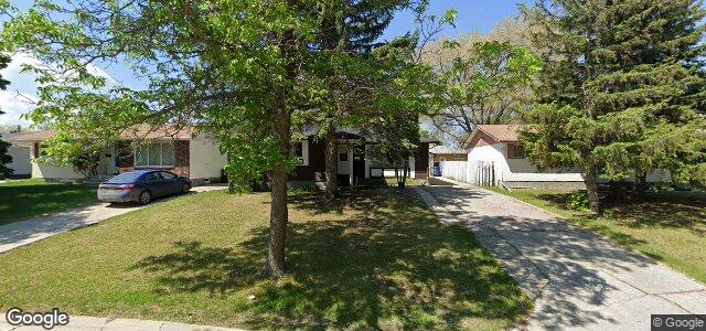 1690 Chancellor Drive（加拿大曼尼托巴省溫尼伯市）房屋照片