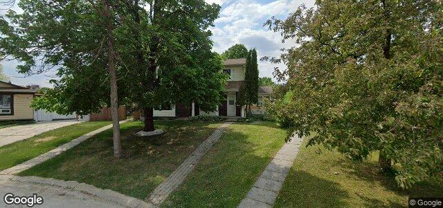 17 Sandy Lake Place（加拿大曼尼托巴省温尼伯市）房屋照片