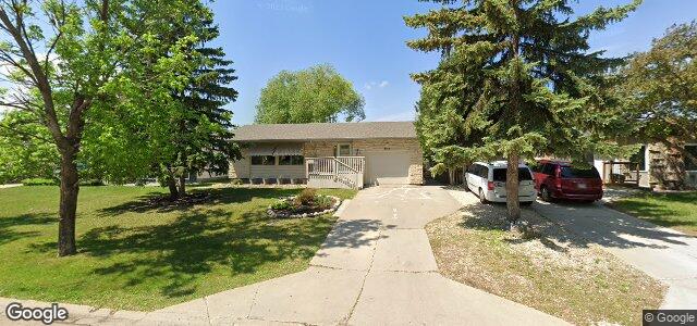 1718 Chancellor Drive（加拿大曼尼托巴省溫尼伯市）房屋照片