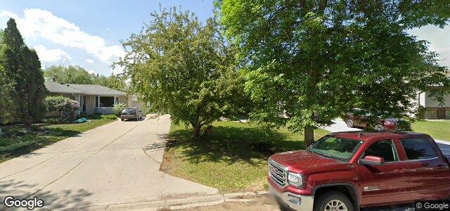 1784 Chancellor Drive（加拿大曼尼托巴省溫尼伯市）房屋照片