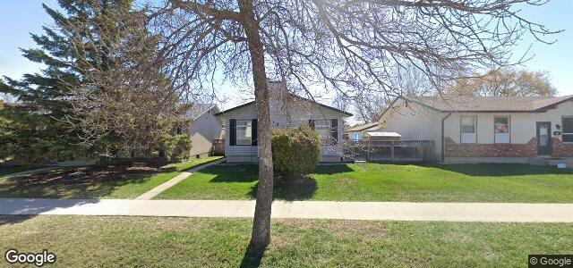 1913 Chancellor Drive（加拿大曼尼托巴省溫尼伯市）房屋照片