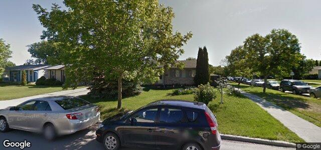 2 Lake Grove Bay（加拿大曼尼托巴省溫尼伯市）房屋照片