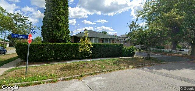 2 Syracuse Crescent（加拿大曼尼托巴省溫尼伯市）房屋照片