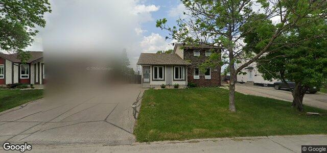 202 Lake Village Road（加拿大曼尼托巴省溫尼伯市）房屋照片