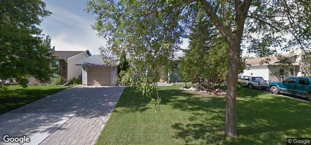 23 Lake Grove Bay（加拿大曼尼托巴省溫尼伯市）房屋照片