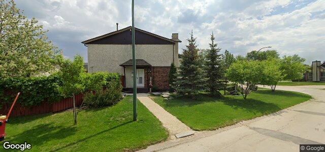 24 Blue Lake Bay（加拿大曼尼托巴省溫尼伯市）房屋照片