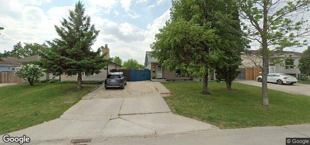 262 Lake Village Road（加拿大曼尼托巴省溫尼伯市）房屋照片