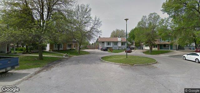 27 Lake Village Road（加拿大曼尼托巴省溫尼伯市）房屋照片