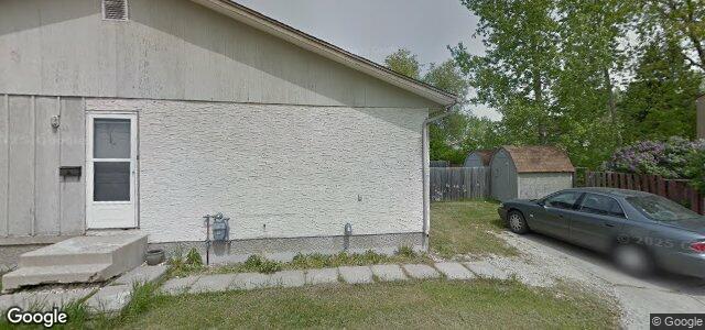 275 Lake Village Road（加拿大曼尼托巴省溫尼伯市）房屋照片