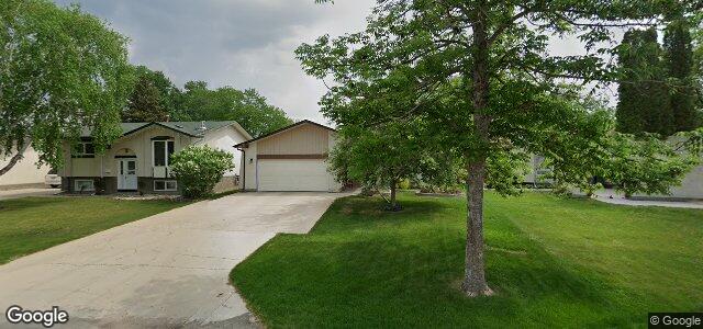 32 Syracuse Crescent（加拿大曼尼托巴省溫尼伯市）房屋照片