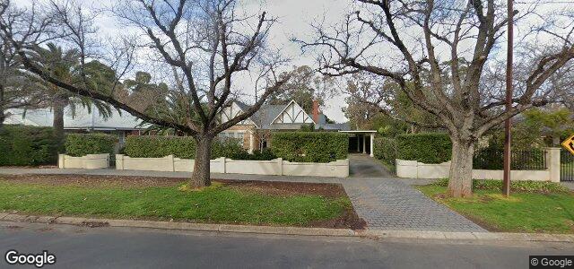 34 Salisbury Crescent（加拿大曼尼托巴省溫尼伯市）房屋照片