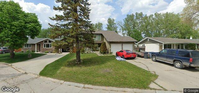 35 Lake Island Crescent（加拿大曼尼托巴省溫尼伯市）房屋照片