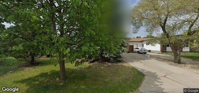 37 Lakeland Place（加拿大曼尼托巴省溫尼伯市）房屋照片