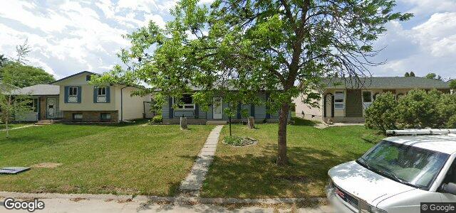 38 Santa Clara Crescent（加拿大曼尼托巴省溫尼伯市）房屋照片