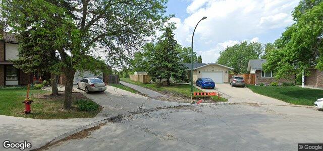 43 Lake Island Crescent（加拿大曼尼托巴省溫尼伯市）房屋照片